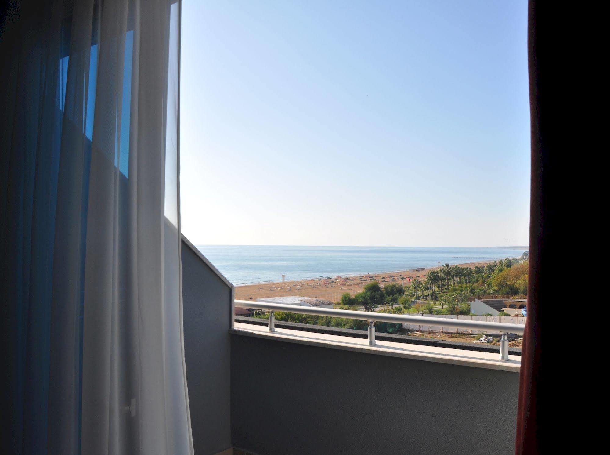 Commodore Elite Suites & Spa Ultra All Inclusive (Adults Only) Evrenseki Luaran gambar