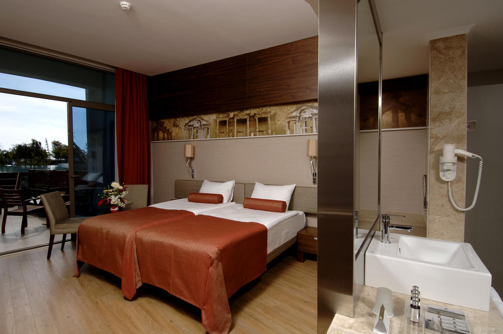 Commodore Elite Suites & Spa Ultra All Inclusive (Adults Only) Evrenseki Luaran gambar